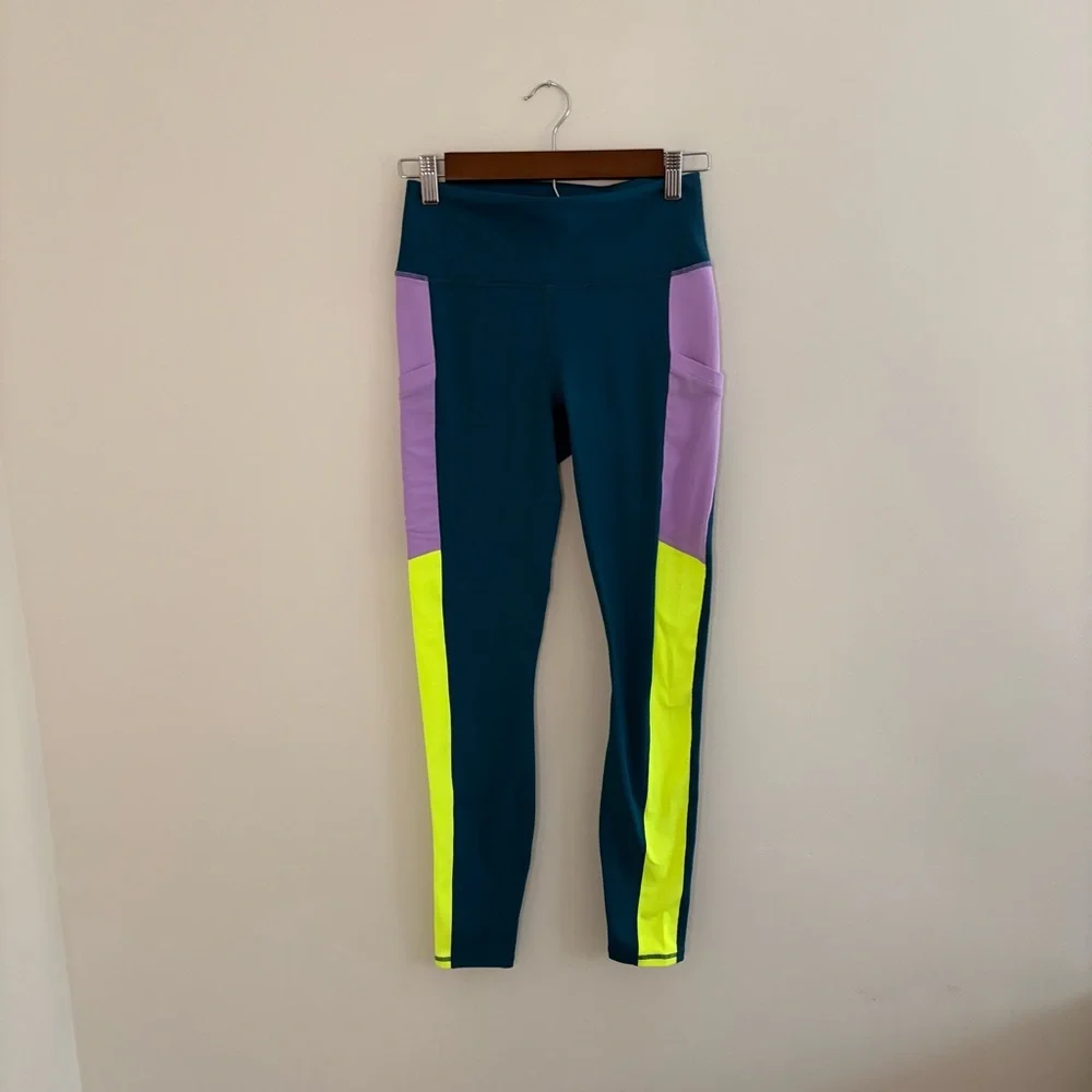 Fabletics Teal blue PowerHold Leggings 24” waist yoga bold gym pockets workout